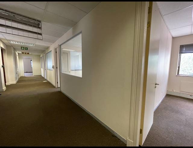 400M² OFFICE TO LET IN RIVONIA